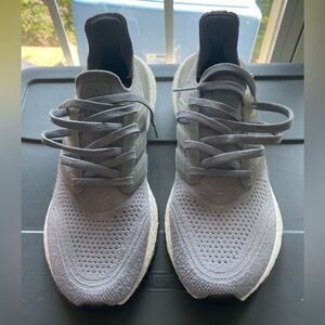 Adidas Ultra Boost Sneakers